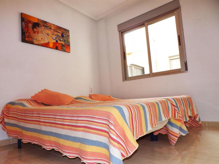 LandAhomes, Alquiler de Casa en    Torrevieja Foto2 