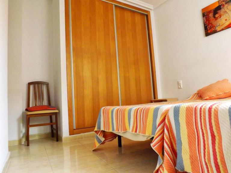 LandAhomes, Alquiler de Casa en    Torrevieja Foto3 