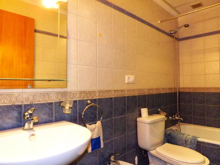 LandAhomes, Alquiler de Casa en    Torrevieja Foto8 