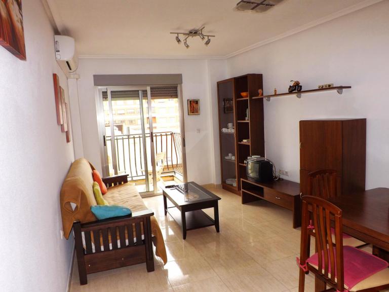 LandAhomes, Alquiler de Casa en    Torrevieja Foto9 