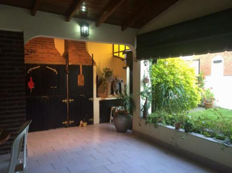CHALET EN CIUDAD JARDIN CODIGO CJ 07