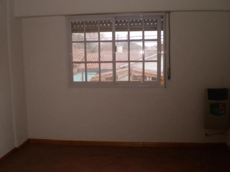 TRIPLEX A ESTRENAR EN CIUDAD JARDIN