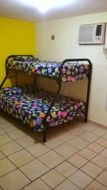 Depa amueblado se renta en la Floresta