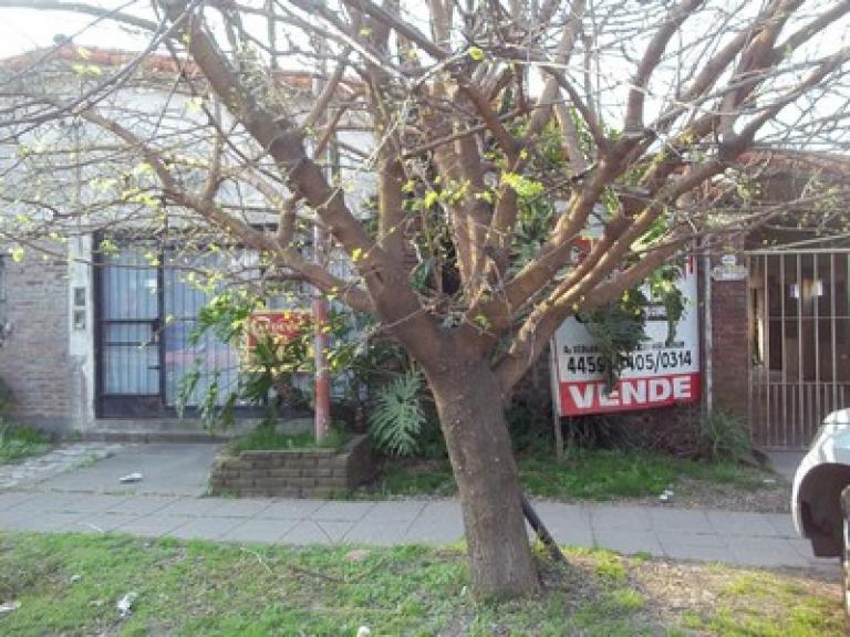 VENTA- ITUZAINGO COMERCIAL- SOBRE COLECTORA NORTE- MANO A MO