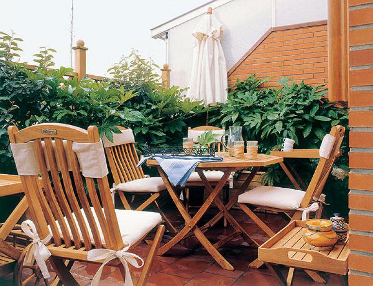 Depto con pequeña terraza en cuotas $ 9.000-