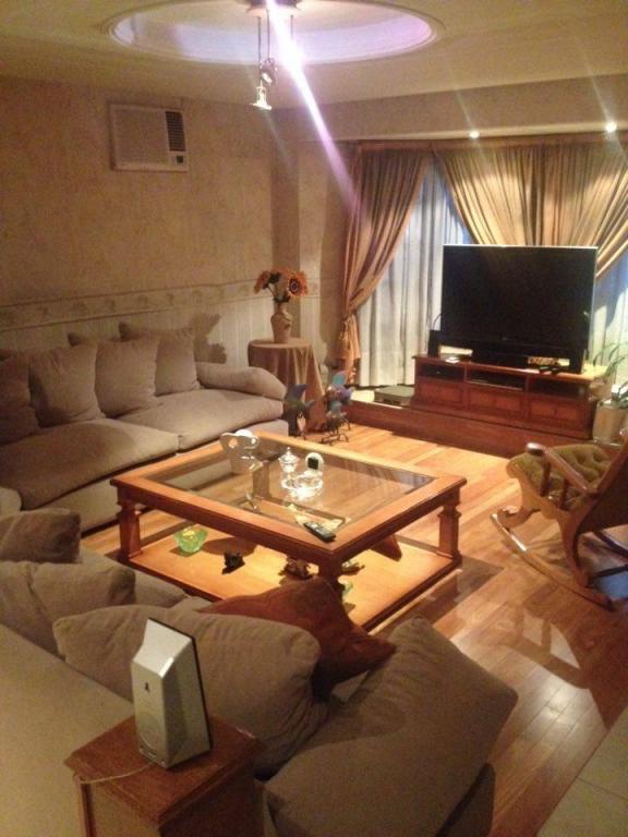 MAGNIFICA RESIDENCIA EN VILLA BALLESTER !