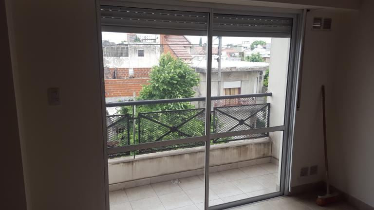 DEPARTAMENTO 2 AMBIENTES  -V BOSCH- -APTO CREDITO
