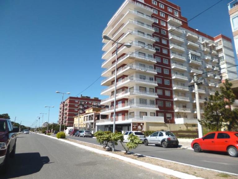 Venta de Departamento 3 ambientes en San Clemente del Tuyú 