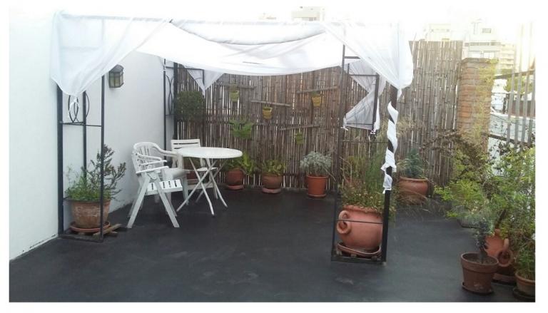 *VENDIDO * - Hermoso  estilo unico P.H. al frente 2 plantas