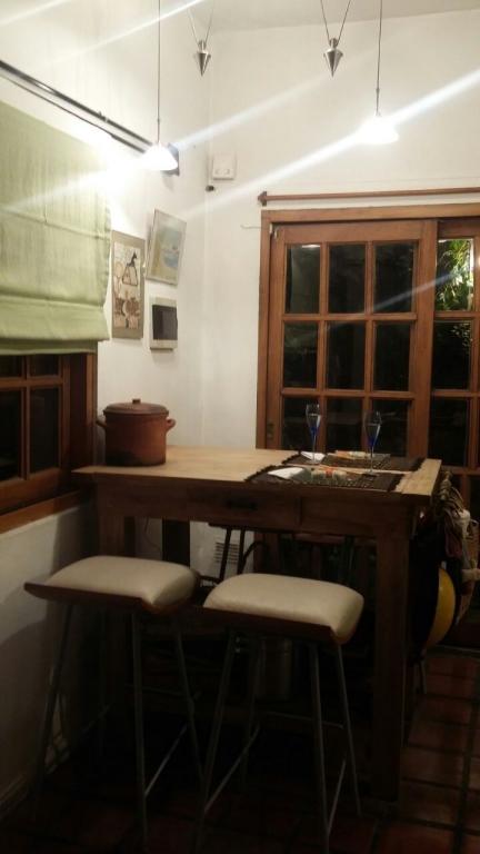 *VENDIDO * - Hermoso  estilo unico P.H. al frente 2 plantas