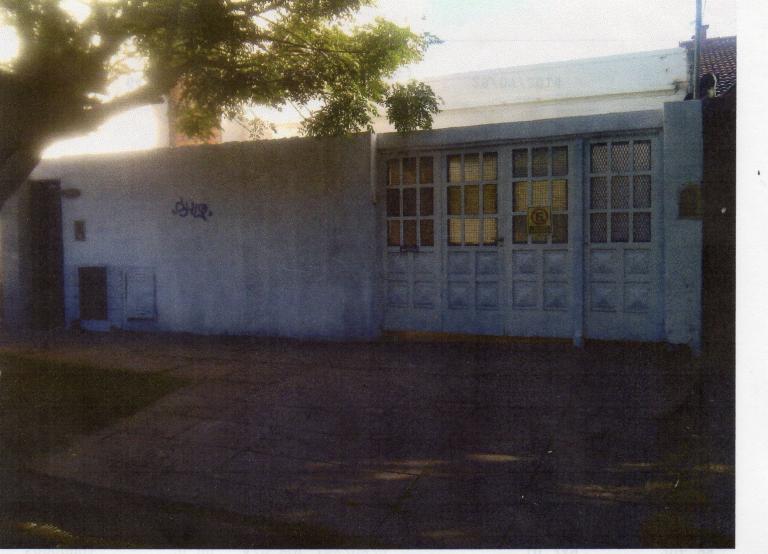 INM-CARLOS A BEVERINA.VDE-PTA.CASA PH FTE-CDAD DE CASEROS