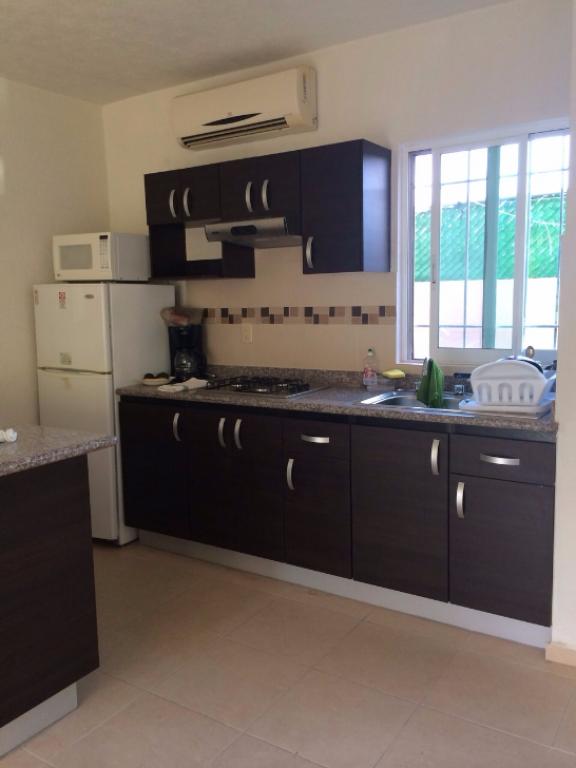 DISPONIBLE PARA LA RENTA CASA EN EL CANTIL
