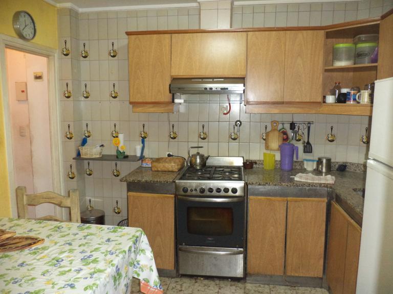 DPTO 3 AMB CON BALCON ZONA CENTRO