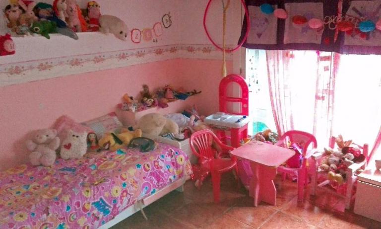 HERMOSA PROPIEDAD EN CASTELAR CÓDIGO 574