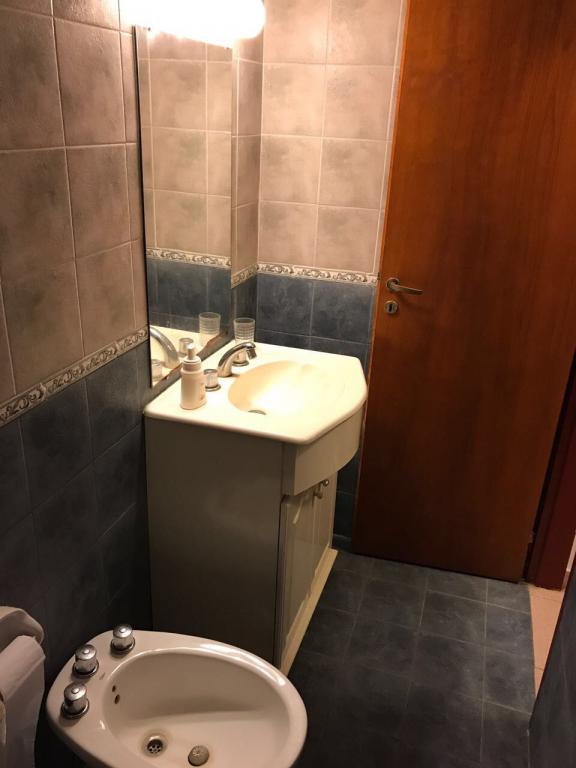 Casa tipo duplex céntrico APTO CRÉDITO- Luján
