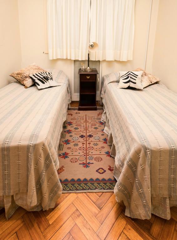 VENTA AYACUCHO 1800 RECOLETA SEMIPISO 4 AMB C/ DEP y BALCON-