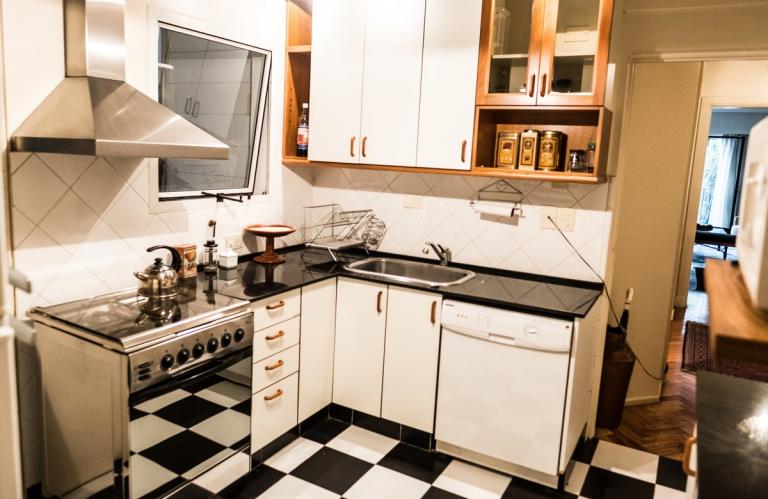 VENTA AYACUCHO 1800 RECOLETA SEMIPISO 4 AMB C/ DEP y BALCON-