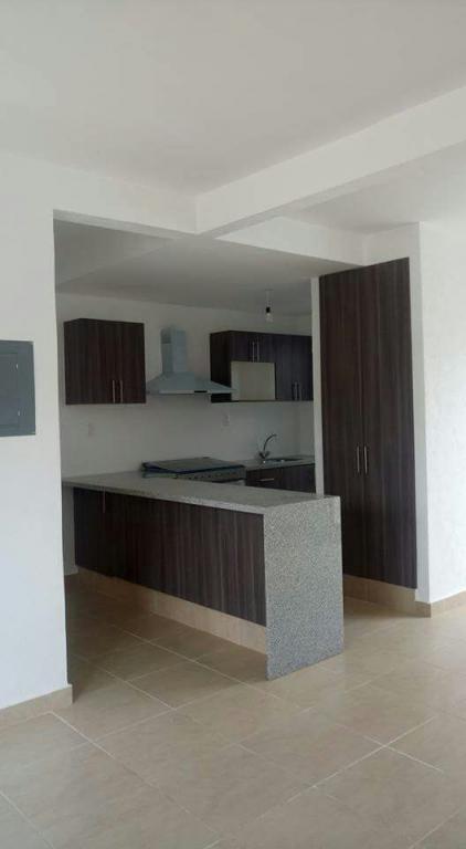 CASA EN RENTA BALI 3 NIVELES