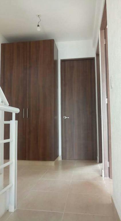 CASA EN RENTA BALI 3 NIVELES