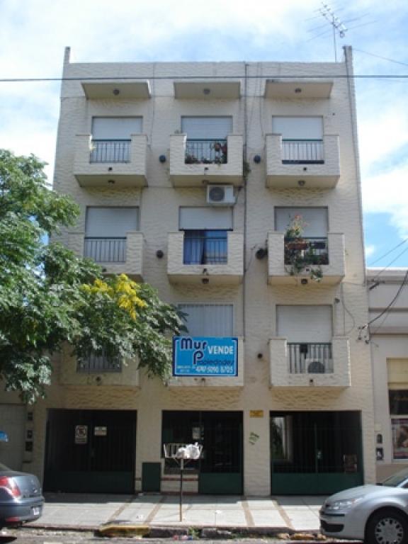 Venta Departamento 2 amb con cochera doble