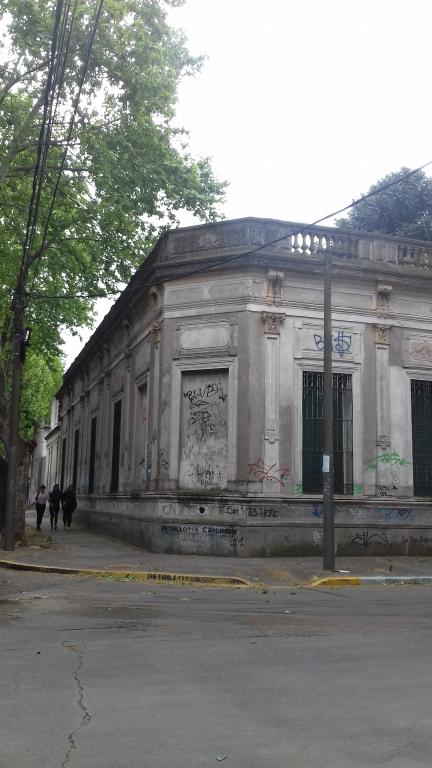 LOTE A DEMOLER