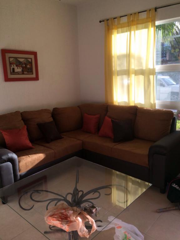 CASA EN RENTA LOS OLIVOS