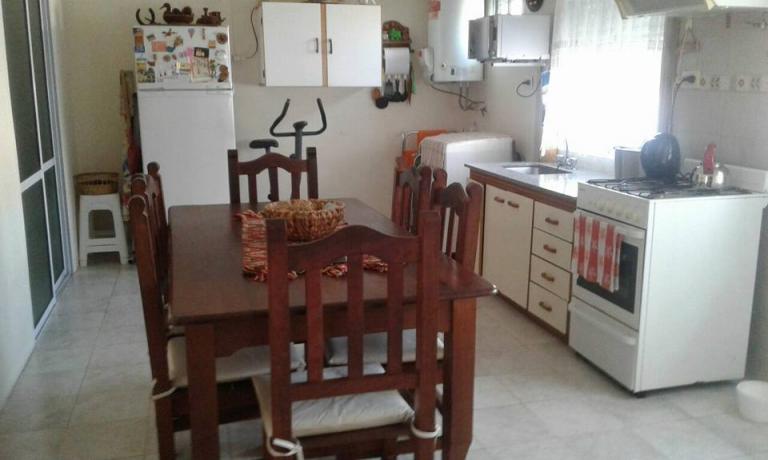 CASA EN VENTA NECOCHEA - EXCELENTE PRECIO