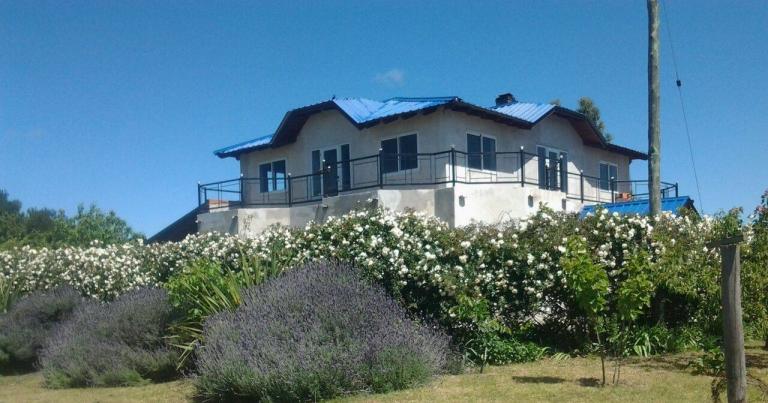 EXCLUSIVA PROPIEDAD EN VENTA -  NECOCHEA - CASA CON DEPART