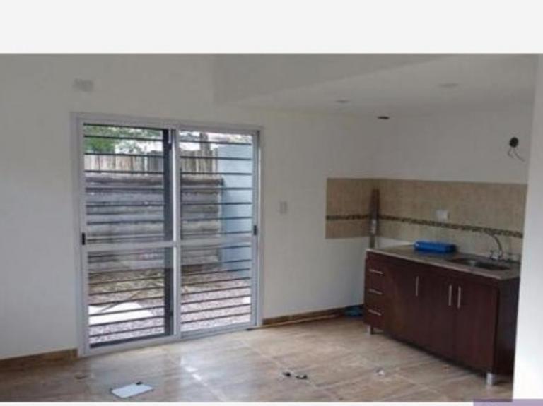 DUPLEX A ESTRENAR EN ITUZAINGÓ CÓDIGO FA 04