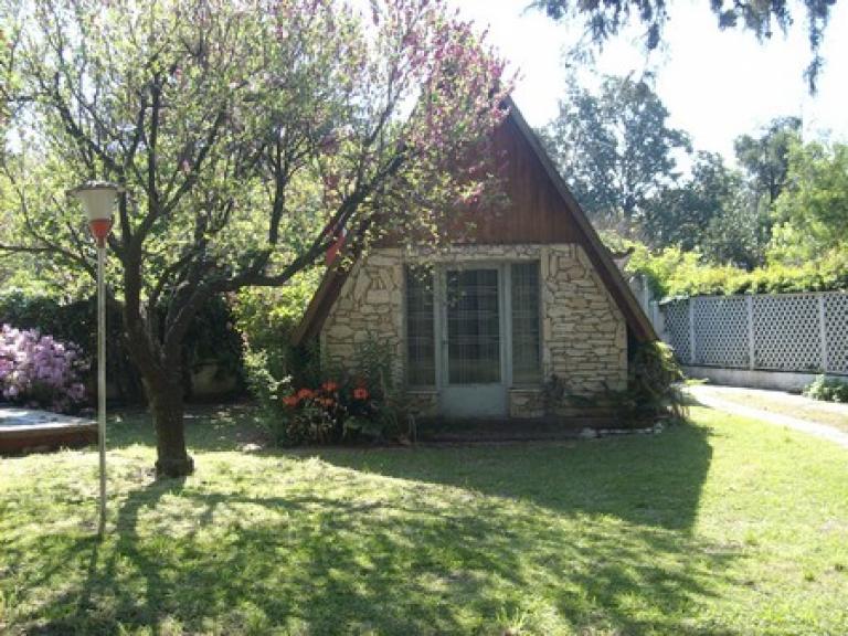VENTA- PARQUE LELOIR- CASA SOBRE CALLE LOS RESEROS. 877