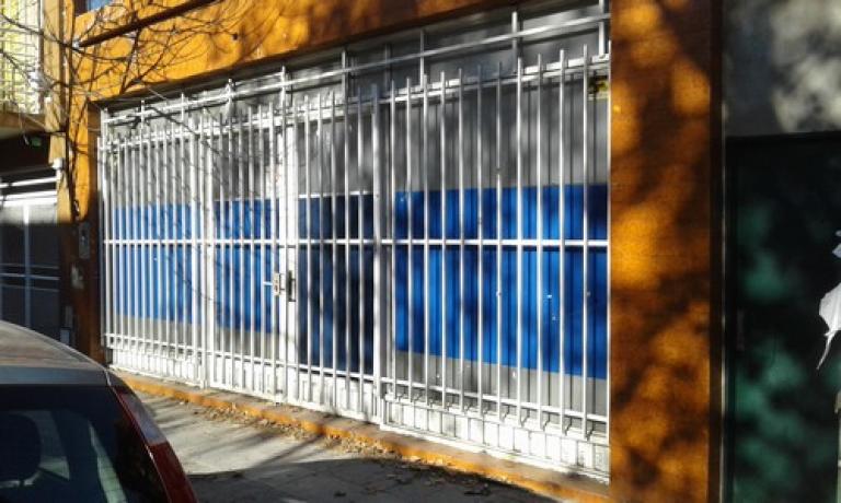 ALQUILER CAP FED- LOCAL 90 MTS 2 SIN COLUMNAS