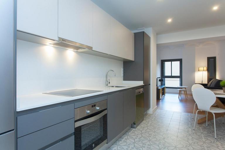 Inmosoluciones Aljarafe Gestiones, Alquiler de Loc. con vivienda en    A Coruña Foto3 