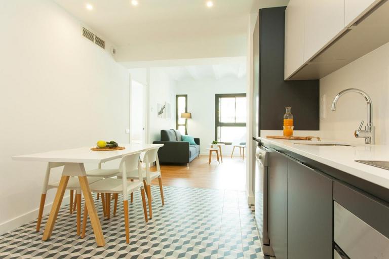 Inmosoluciones Aljarafe Gestiones, Alquiler de Loc. con vivienda en    Puerto Real Foto21