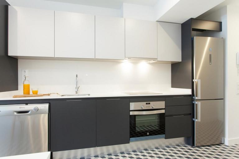 Inmosoluciones Aljarafe Gestiones, Alquiler de Loc. con vivienda en    Puerto Real Foto3 