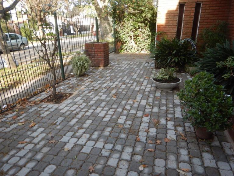 Venta de Chalet 5 o mas ambientes en Mar del Plata Parque Luro
