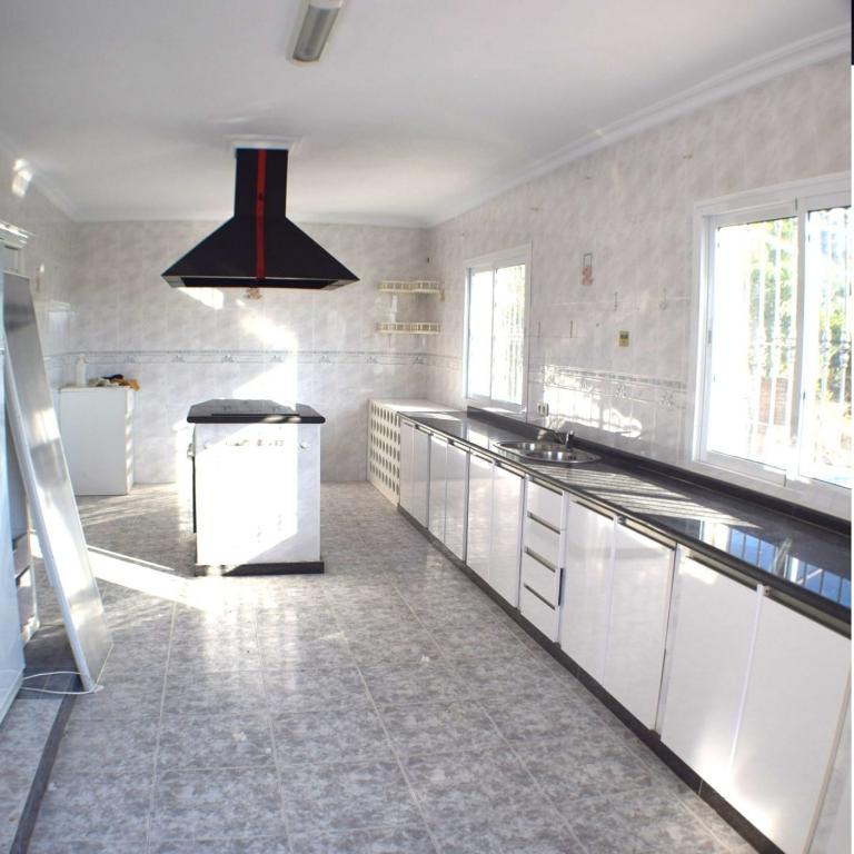 ACTIVIDADES INMOBILIARIAS PROINSEGUR SL, Alquiler de Chalet en    Cártama Foto2 