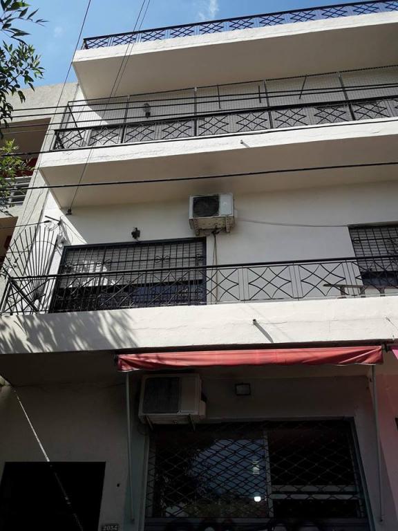 Amplio Departamento 3 Ambientes en Venta