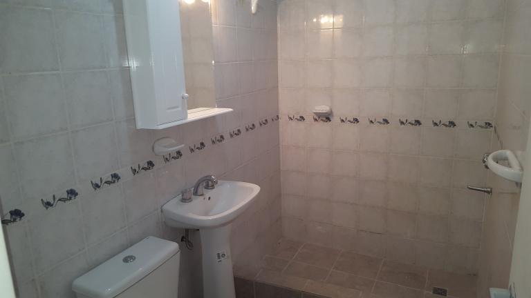 DEPARTAMENTO 2 AMB C/PATIO VILLA BOSCH sin expensas