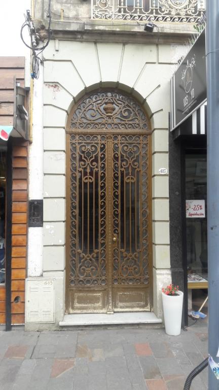 P/A San Nicolás 615 (Peatonal)