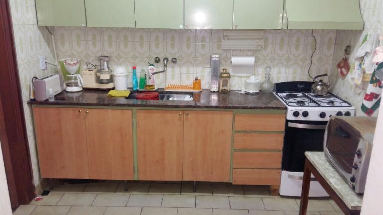 Casa antigua lote propio 8,66 x19 para reciclar