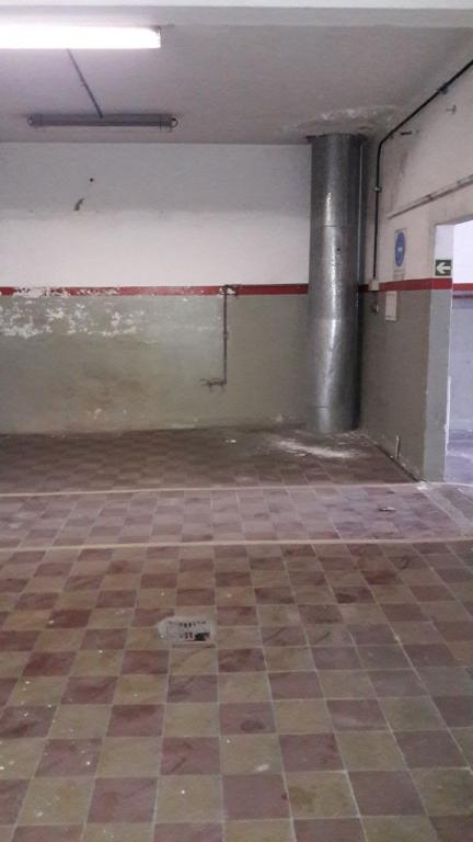 IMPORTANTE INMUEBLE INDUSTRIAL 1900 m2