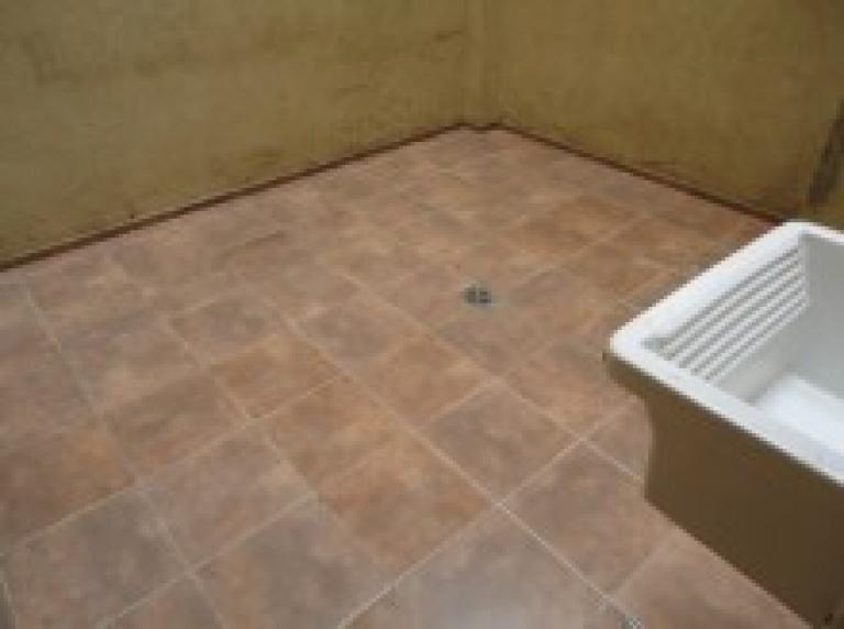 VENTA DE DPTO P/B DE UN DORM Bº PUEYRREDON (Código: 249)