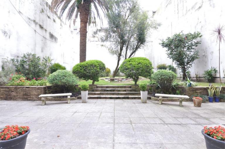 OPORTUNIDAD , 3 AMBIENTES EN RECOLETA