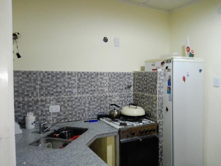 Casa sola en lote de 380 M2. A metros del mar