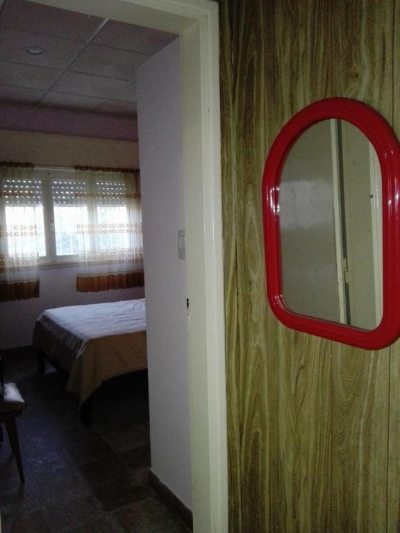 Casa sola en lote de 380 M2. A metros del mar