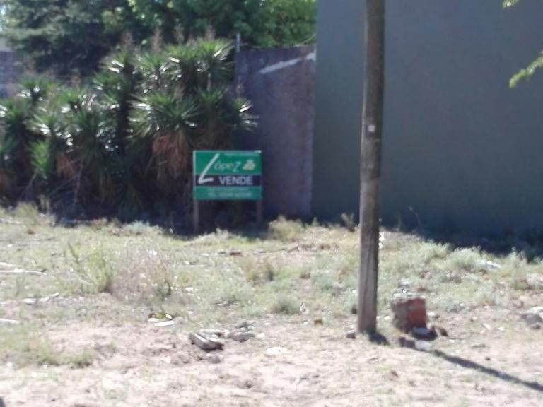 Lotes en Santa Teresita. 12x50=600M2.  48 entre 6 y 7