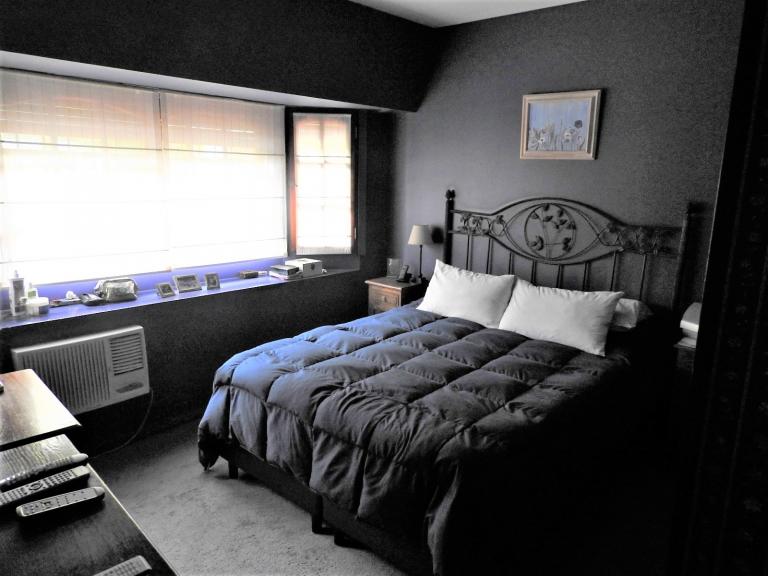 Duplex, 3 dormitprios, jardín, pileta y quincho.