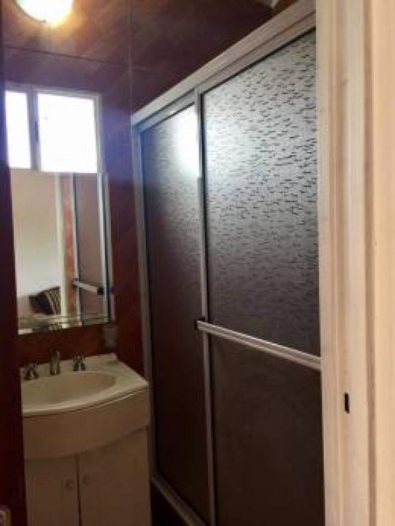 EXCELENTE TERRENO CON CONSTRUCCIÓN