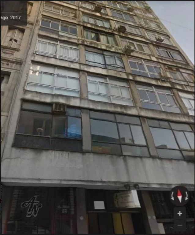 Piso 1 - Excelente oficina de 15 m² en Microcentro - Muy lum