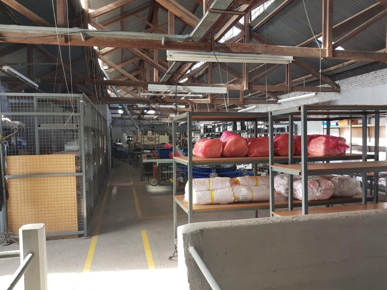 CERRITO AL 300, Deposito 2000m2 y 605 descubierto